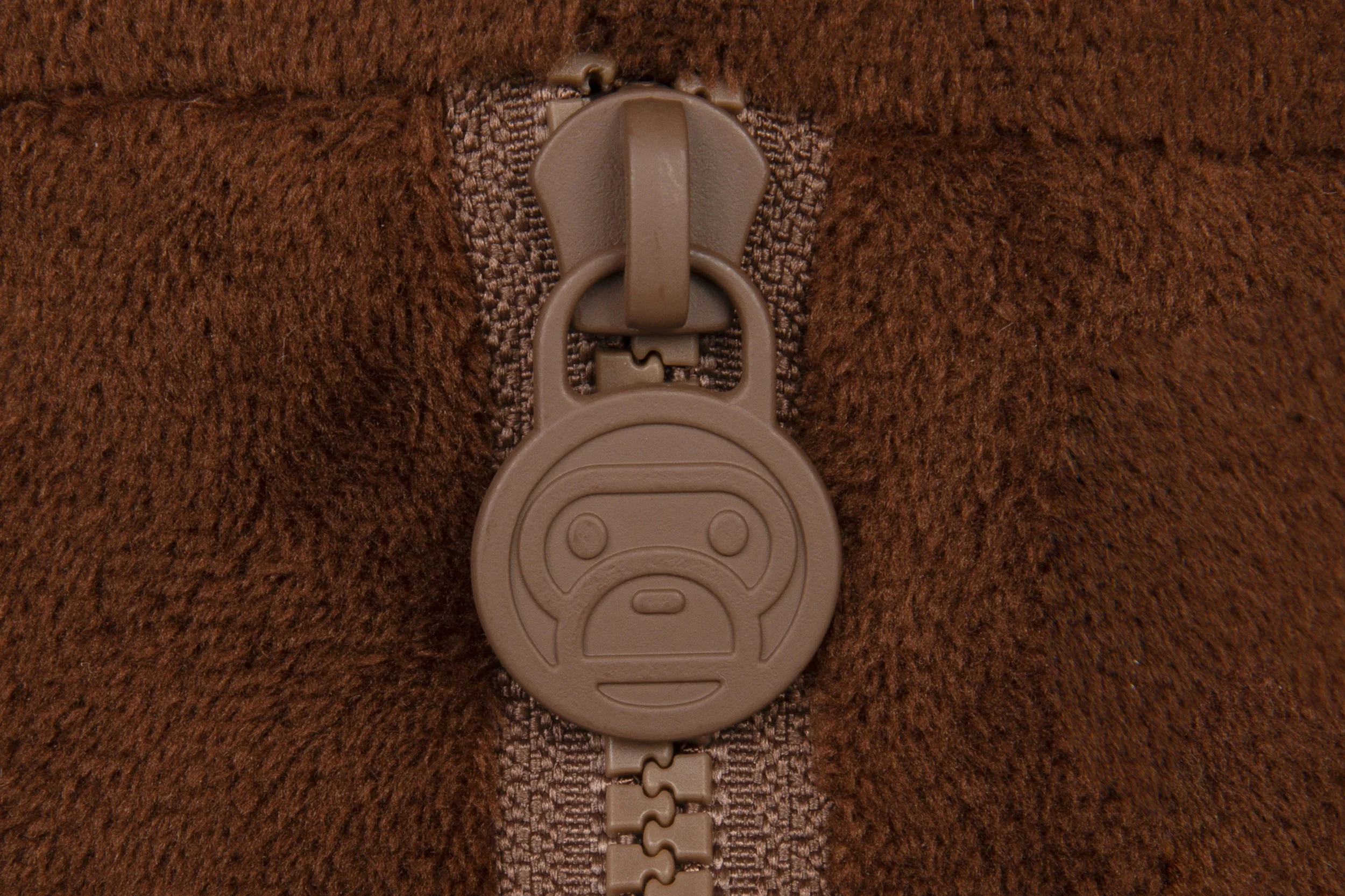 BABY MILO PLUSH DOLL BACKPACK - Image 4