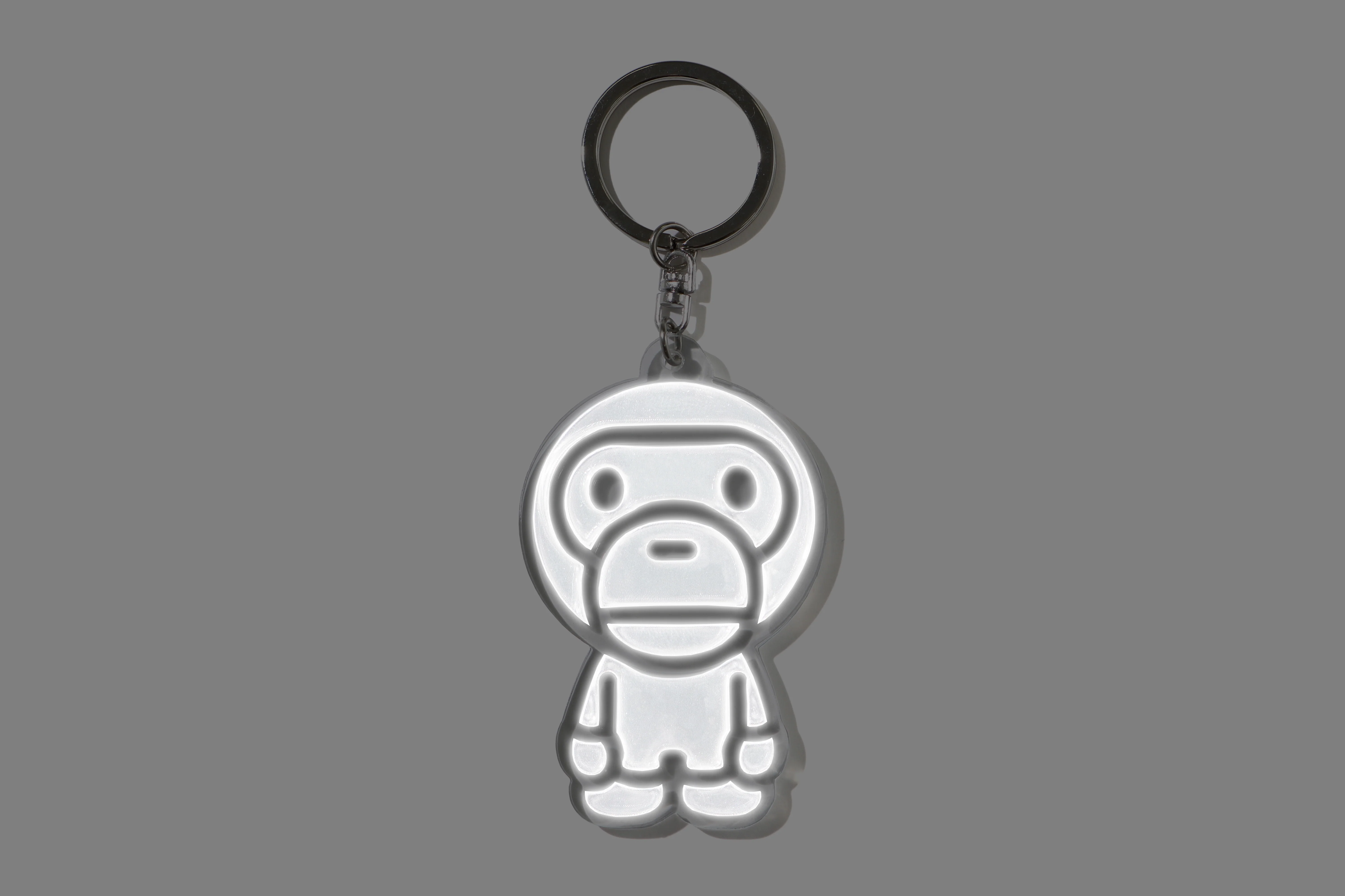 BABY MILO REFLECTIVE KEYCHAIN - Image 6