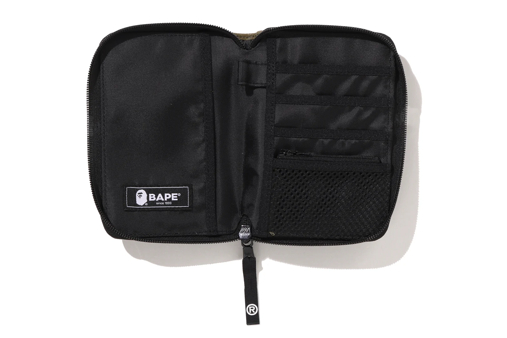 1ST CAMO PASSPORT CASE - Image 4