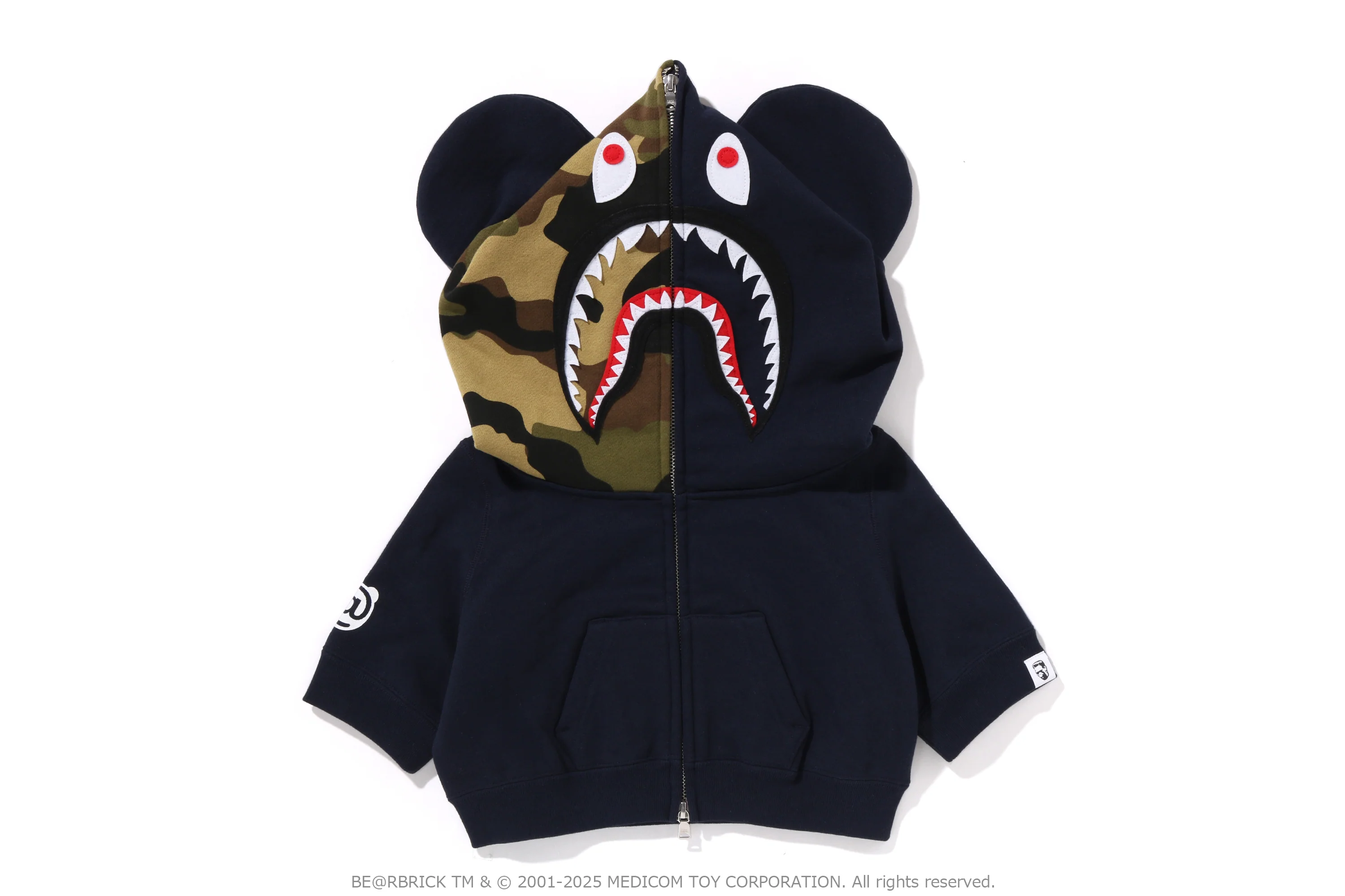 SHARK HOODIE BE@RBRICK 1000% - Image 17