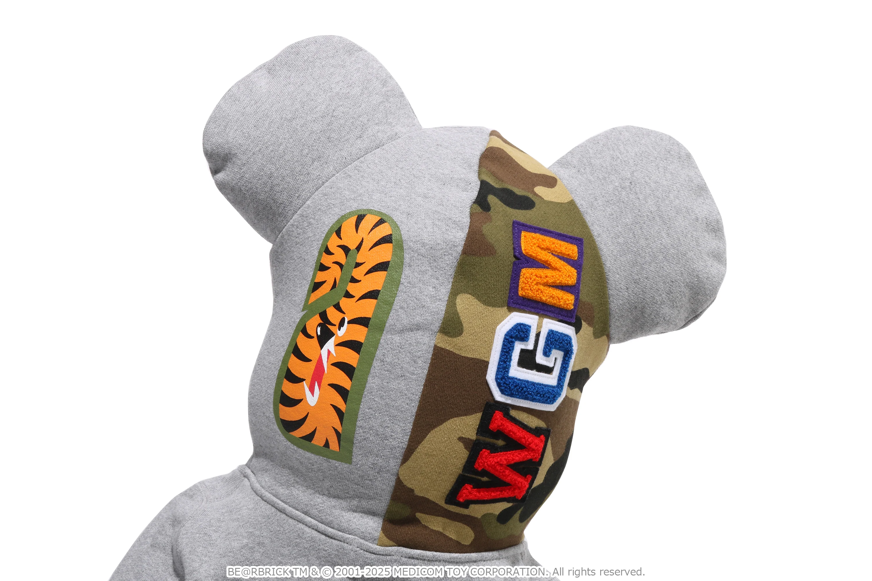 SHARK HOODIE BE@RBRICK 1000% - Image 6