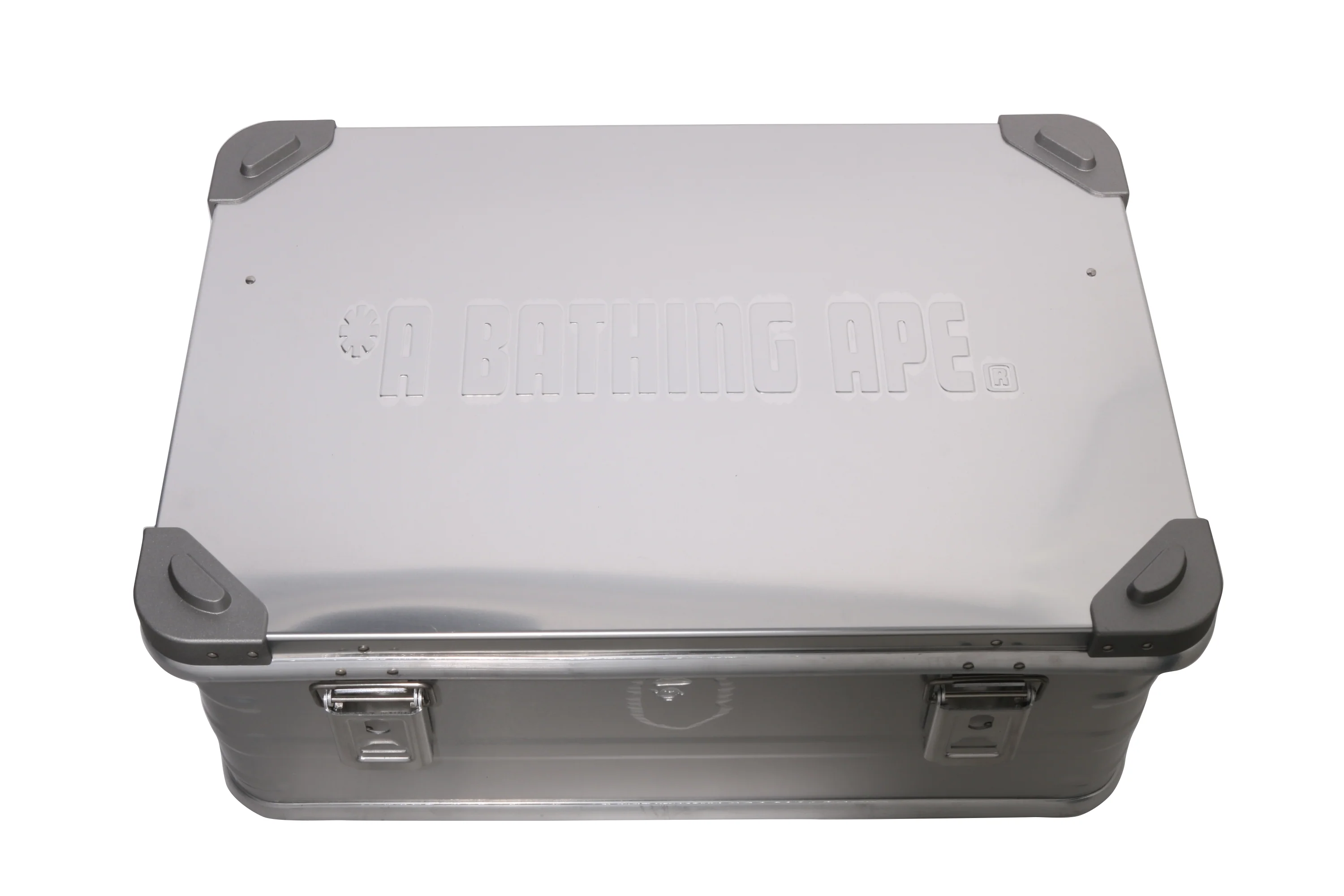BAPE ALUMINUM CONTAINER 46L - Image 4