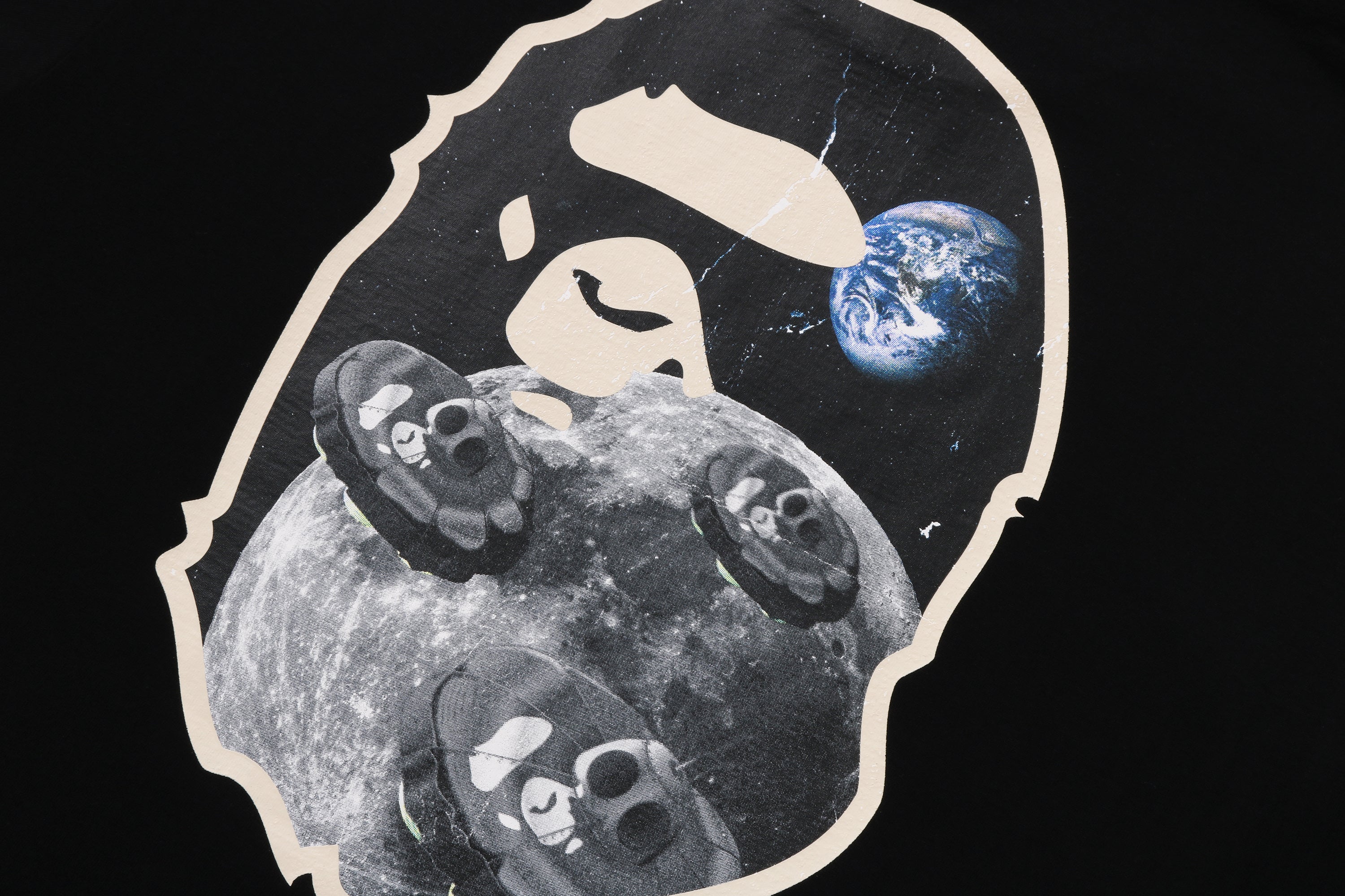 MOON APE HEAD OLD PHOTO L/S TEE - Image 4