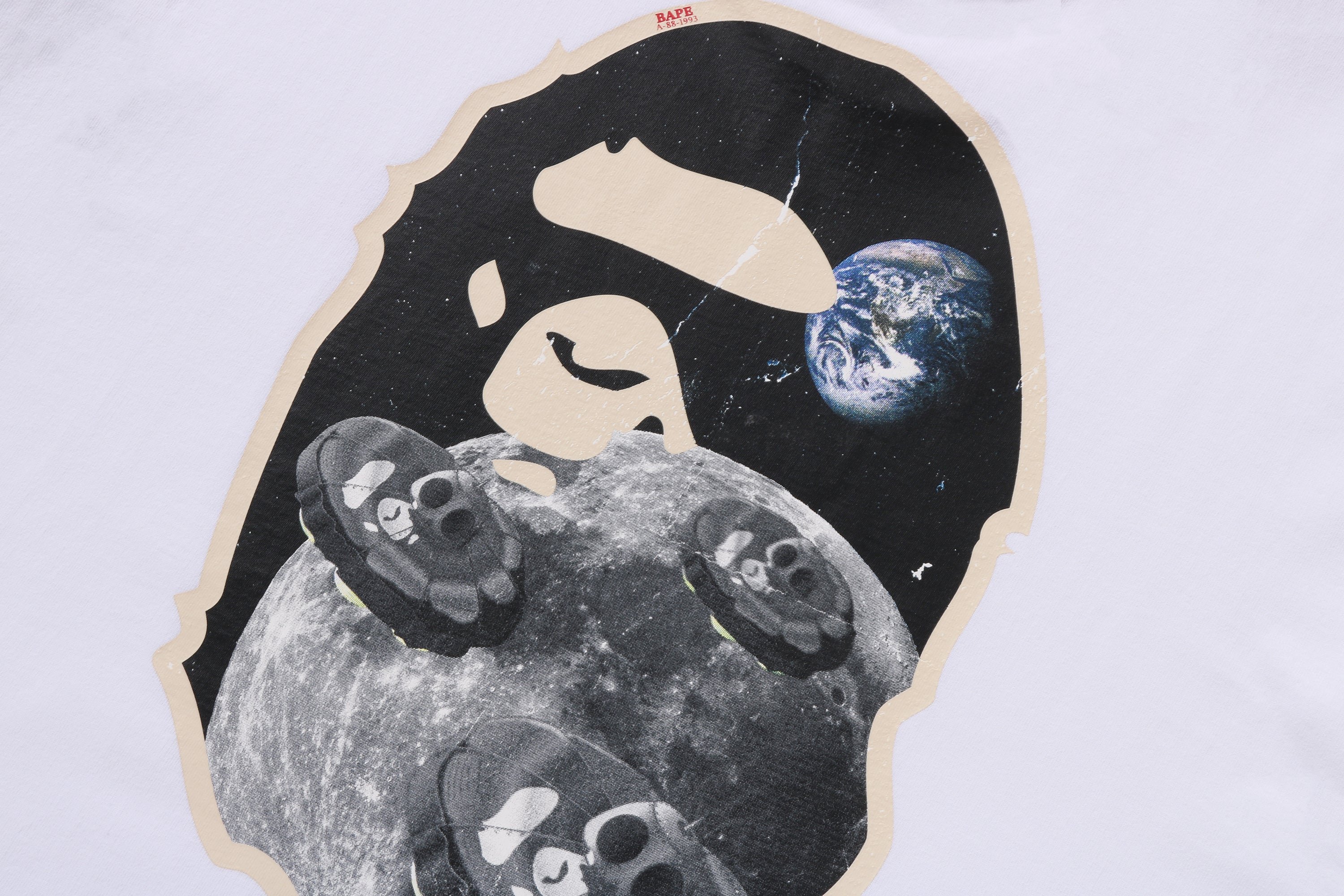 MOON APE HEAD OLD PHOTO L/S TEE - Image 8