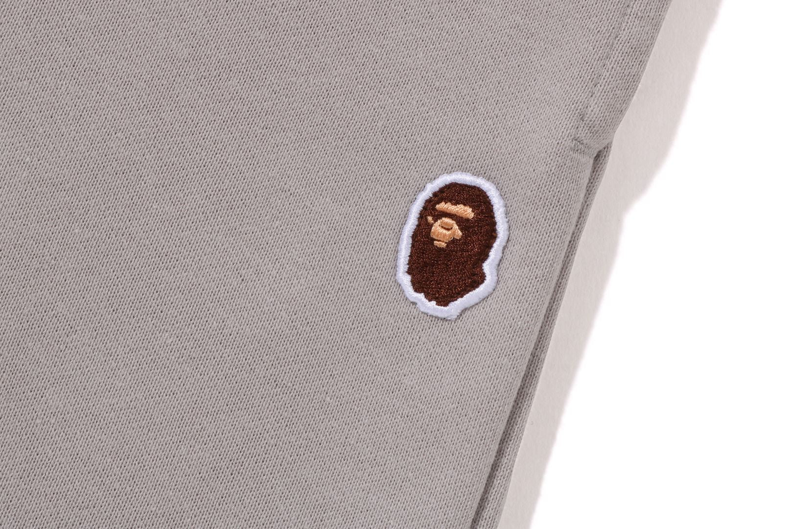 APE HEAD ONE POINT OVERSIZED SWEAT SHORTS LADIES - Image 7