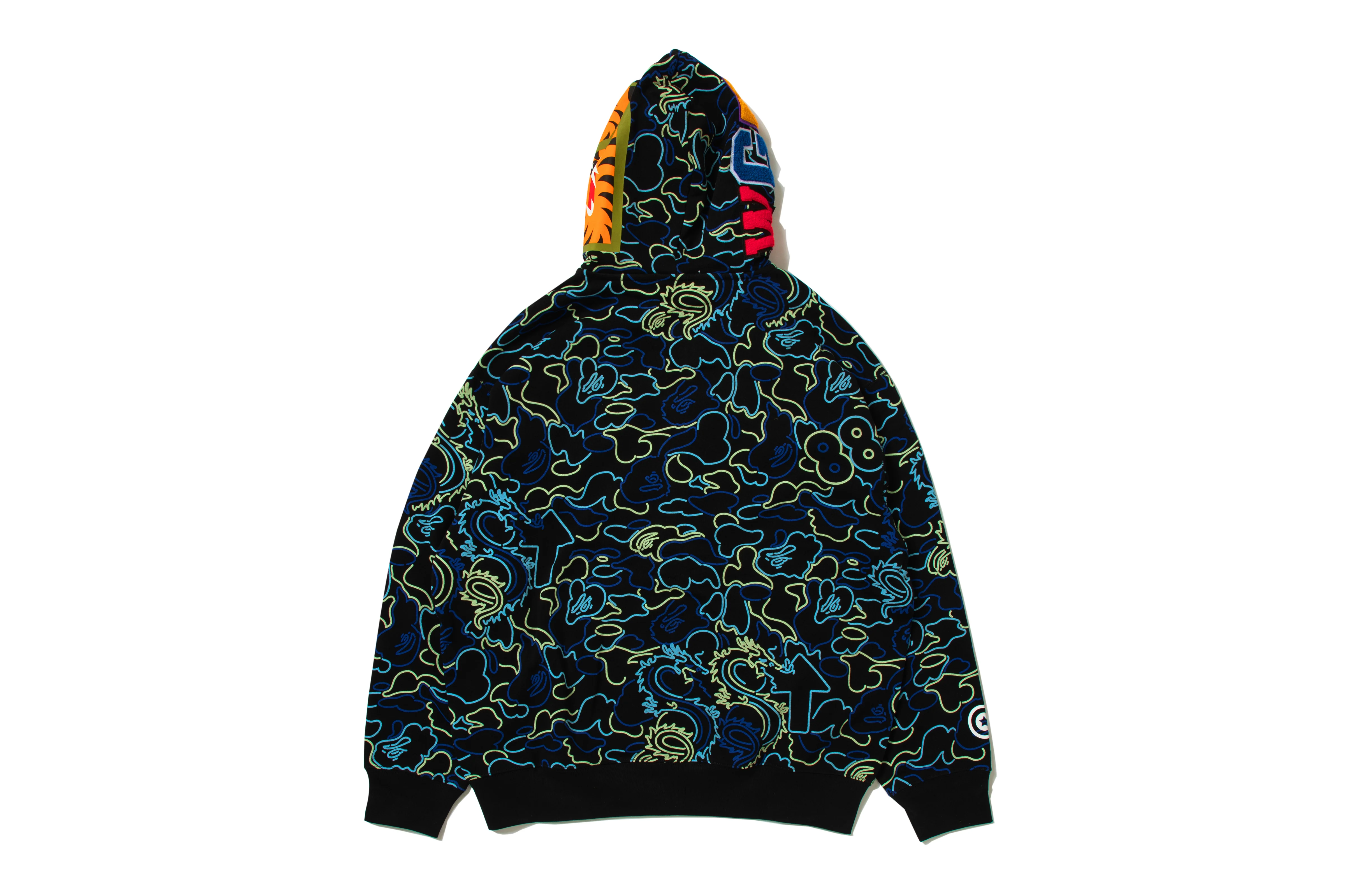 BAPE X 88RISING GLOW IN THE DARK CAMO SHARK FULL ZIP HOODIE - Image 4