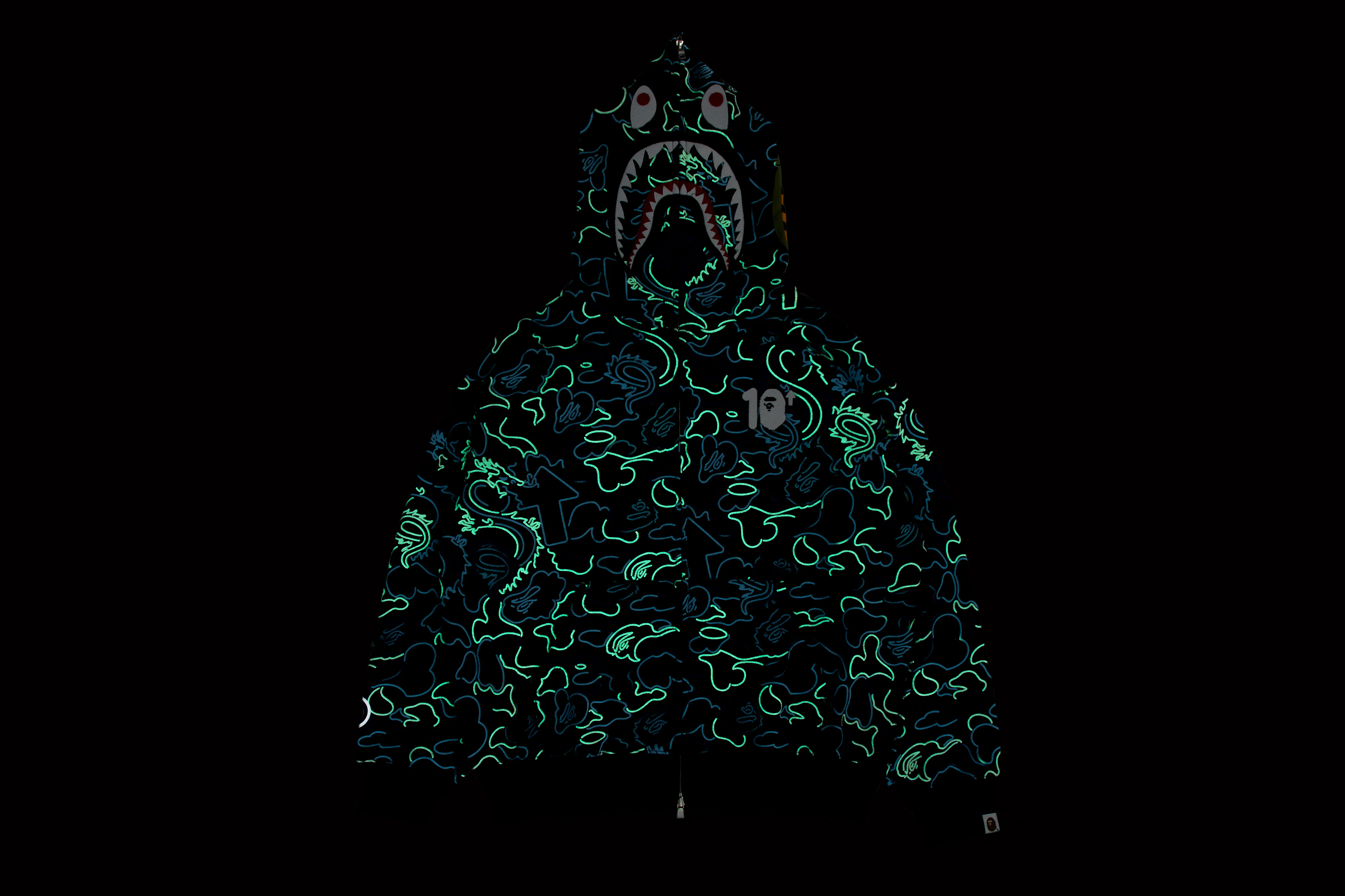 BAPE X 88RISING GLOW IN THE DARK CAMO SHARK FULL ZIP HOODIE - Image 7