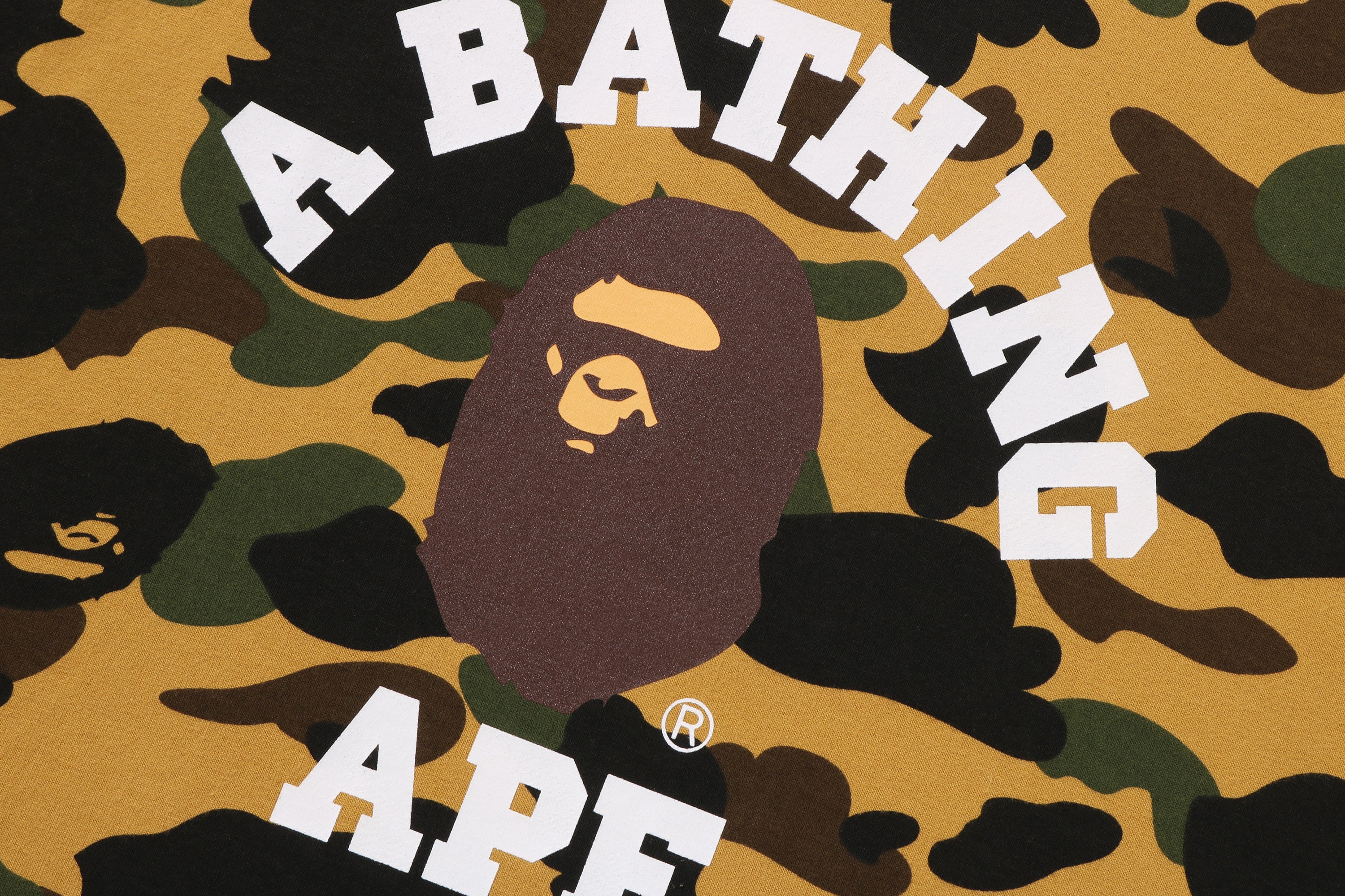 1ST CAMO COLLEGE TEE - Image 9