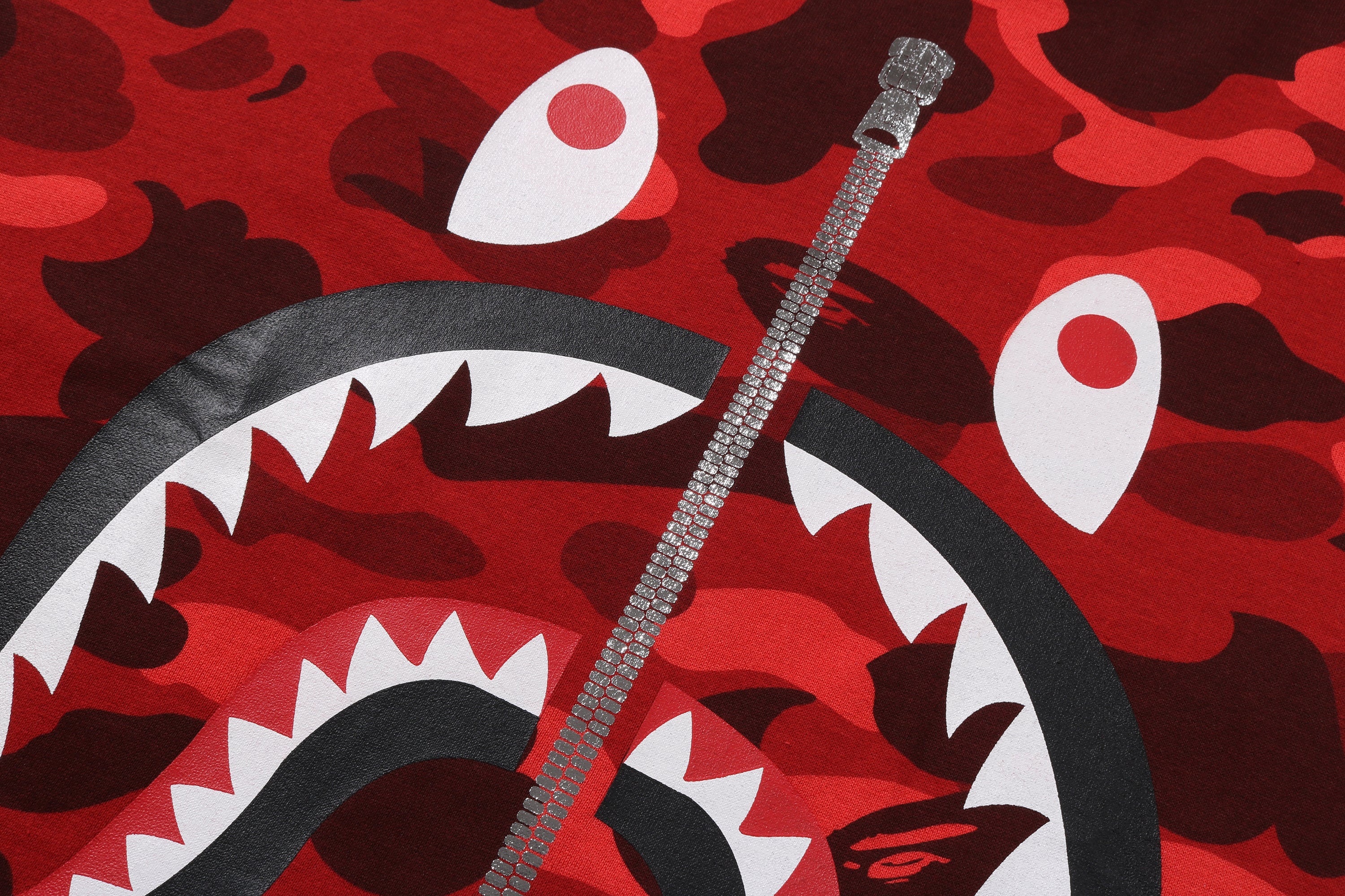 COLOR CAMO SHARK TEE - Image 11