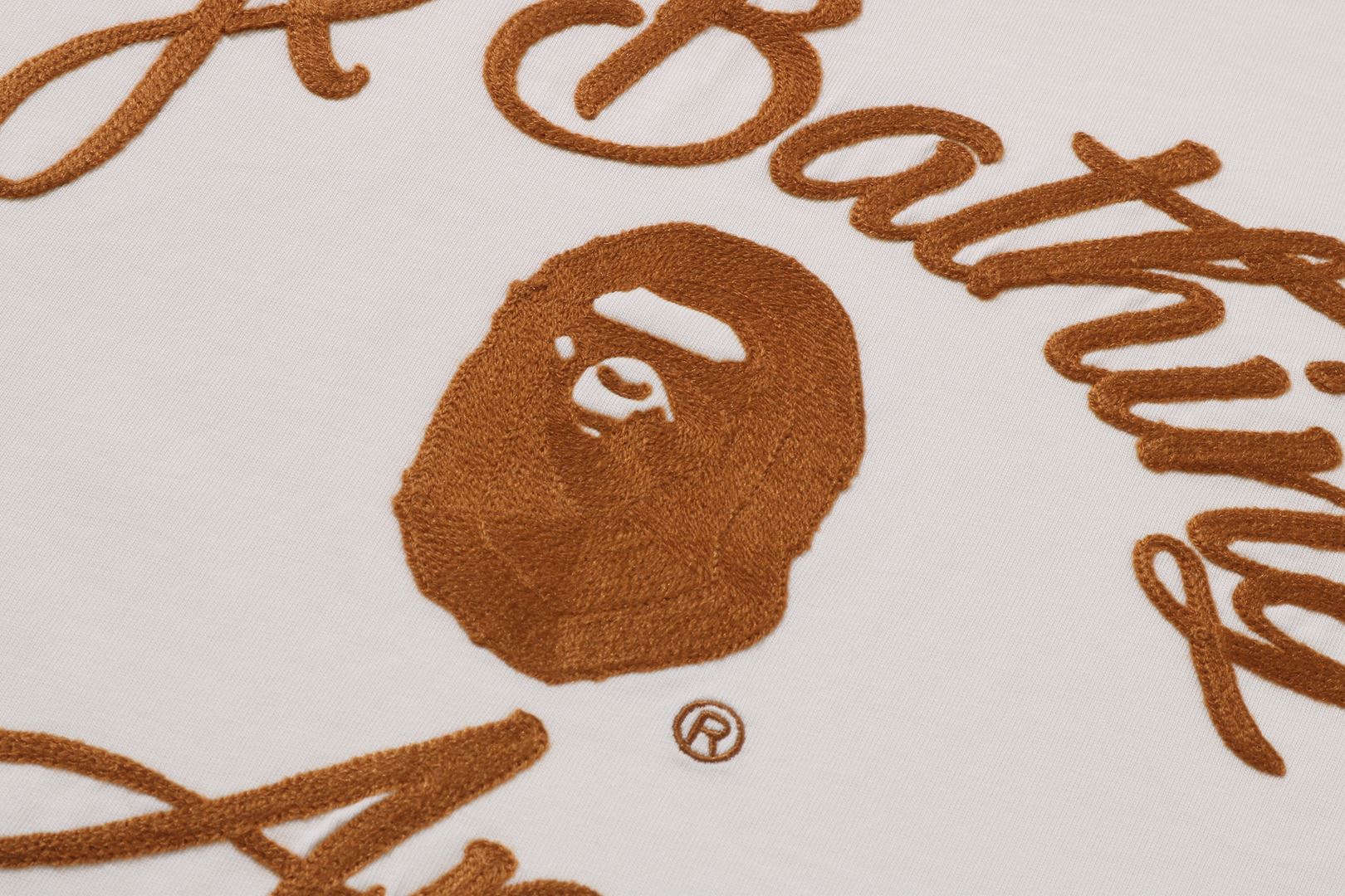 CHAIN STITCH COLLEGE RELAXED FIT TEE MENS - Image 6