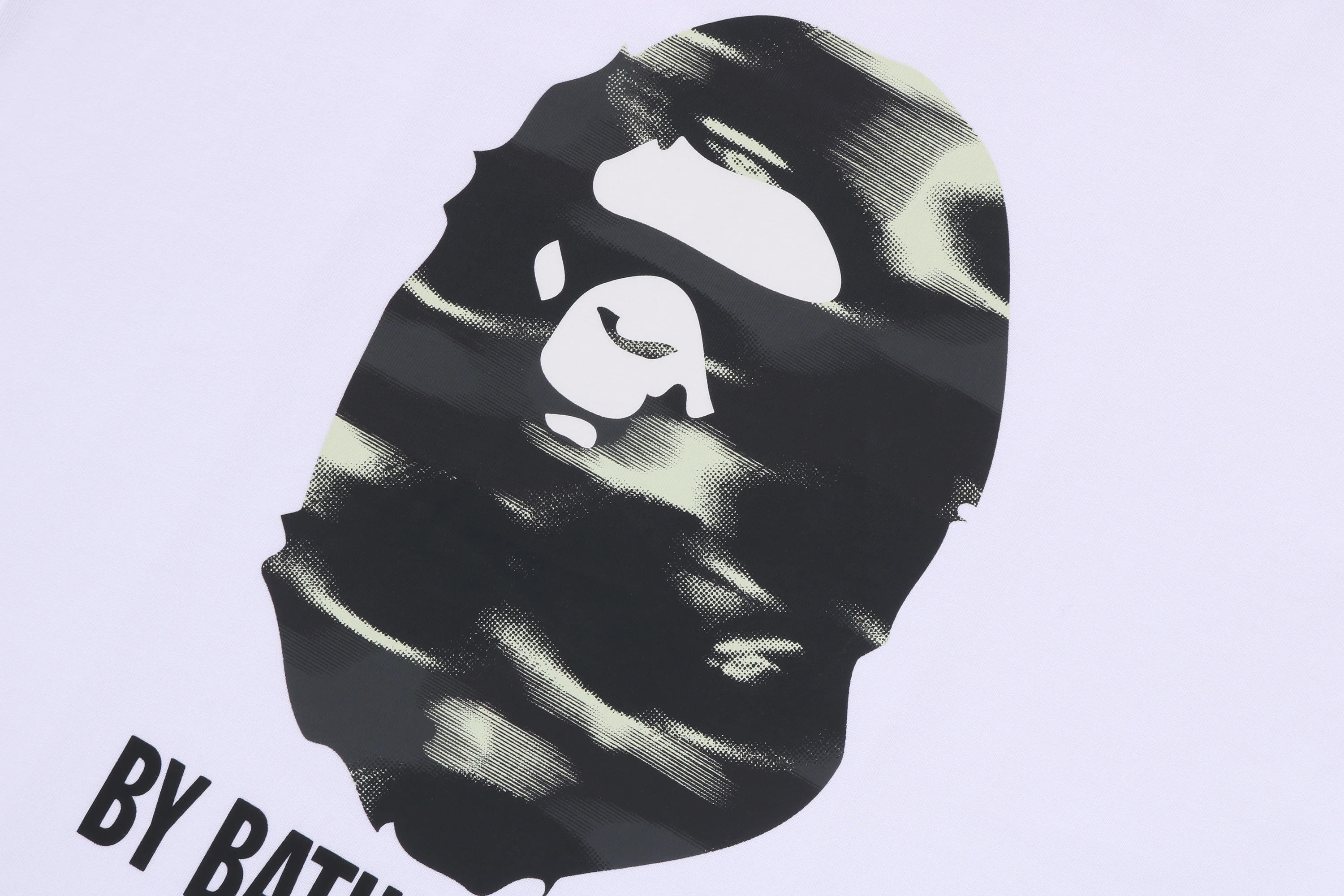 SCREEN CAMO BY BATHING APE TEE - Image 6