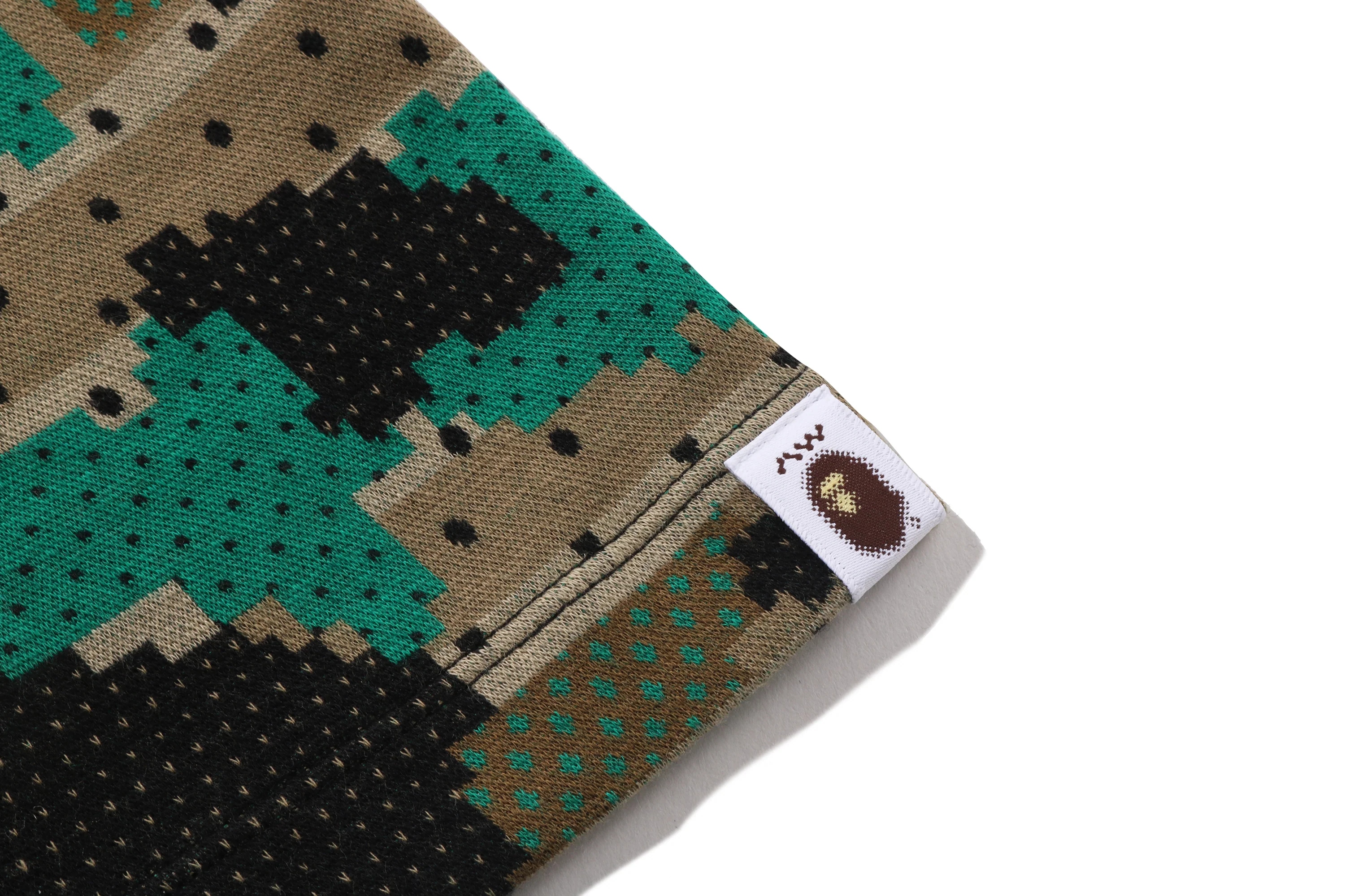 BAPE BY KAZUKI KURAISHI DIGITAL 1ST CAMO DOT SS TEE - Image 4