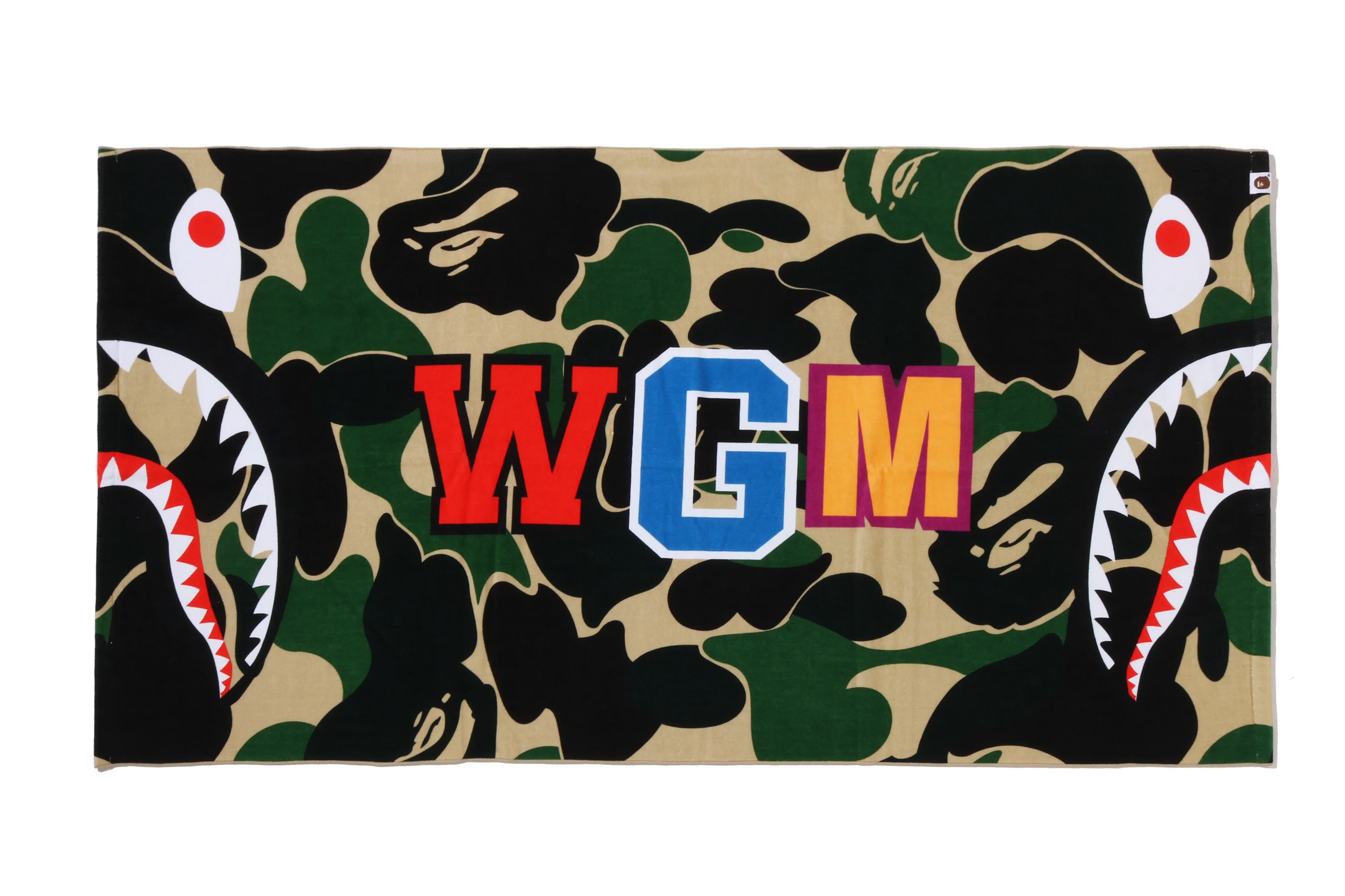 ABC CAMO SHARK BEACH TOWEL - Image 2
